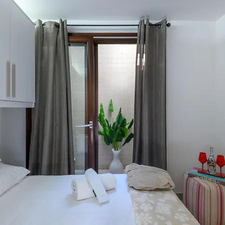 Gorgeous In Terre Roveresche Tatil Evi