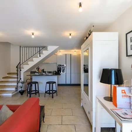 Gorgeous In Terre Roveresche Casa de Férias Villa del Monte (Pesaro and Urbino)