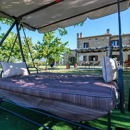 Gorgeous In Terre Roveresche Tatil Evi